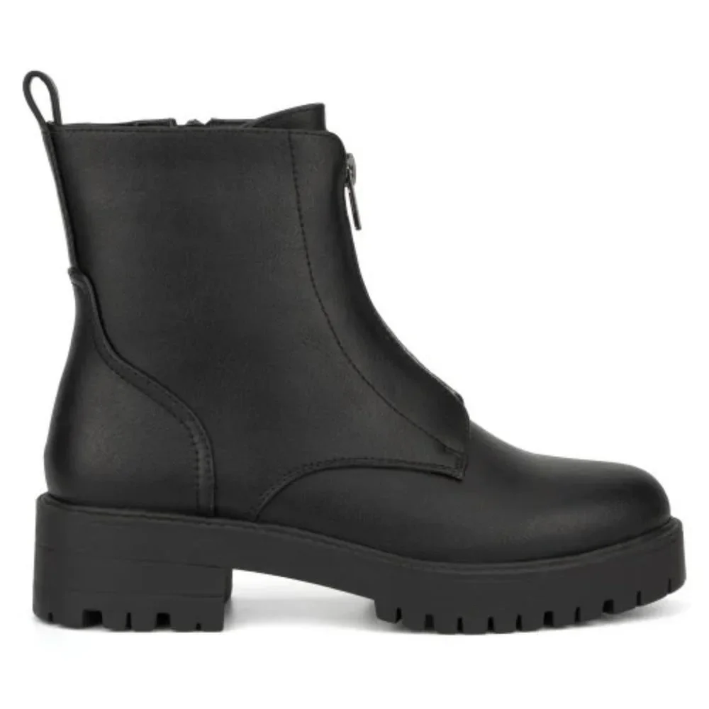NEW YORK & COMPANY Allie Bootie in Black - Size 10 - Picture 2 of 7